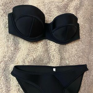 Black Bikini
